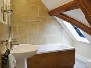 4 bedroom accommodation in Talgarth, near Brecon - Image 2