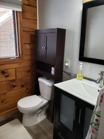 Cozy cottage with private waterfront & wifi - Image 3