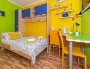 Studio Apartment With Swimming Pool & Sea View - Image 4