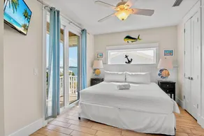 Steps to the Beach! Private Pool, Pet Friendly! - Image 4