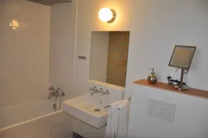 Villa \"Maison Le Corbusier\" avec vue sur les montagnes, terrasse privée et Wi-Fi - Image 2