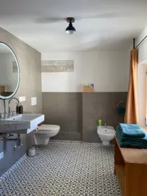 Luxurious eco-friendly historic Farmhouse in panoramic alpine region - Image 2