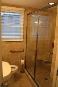 6 lits, 4 salles de bain avec ascenseur .. 24-29 août wkends d'automne, y compris CHOWDERFEST OCT 6<br> - Image 2