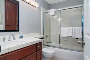 3 Bedroom With Incredible View Of The Ocean And Pier - Image 3