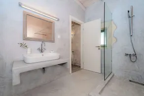 Faidra's Olive Grove 3 bedroom Luxury Villa with a heated pool - Image 3