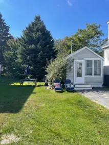 Sea-clusion by the sea!  Cozy cottage within step of the beach! - Image 5