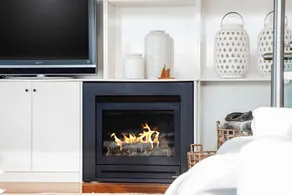 OUTSTANDING! WHITE HOUSE TASMANIA,BOAT HARBOUR BEACH - Image 2