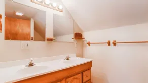 Lakewood Landing:\"Large Yard - Perfect for Kids\" - Image 4