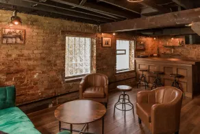 The Speakeasy--Walk to OTR, Basement Bar, Cozy Stay - Image 4