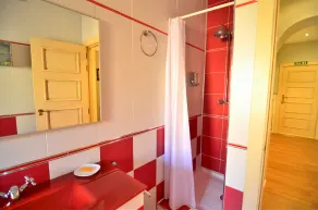 Schönes Haus in Segovia neu restauriert und komplett ausgestattet - Image 3