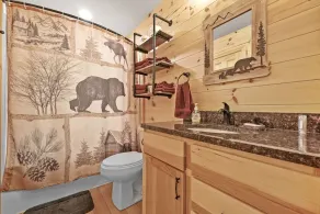 Cabin #1 at Northern Comfort with opt. side x side rental - Image 3