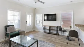 Landing Apartments at Oak Grove Dairy - Image 4
