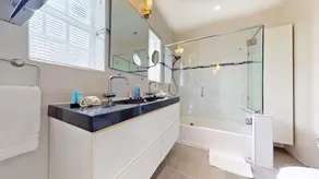 Villa Diamond in South Beach - Image 4