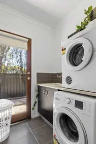 Family Escape with Private Courtyard - Image 2
