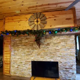 Come to the country and relax and unplug! Only 15 min. from downtown Branson! - Image 2