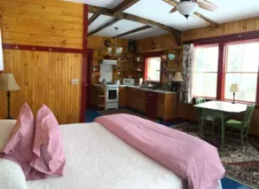 Gorgeous Mountain Top Cabin with Beautiful Views - Image 4