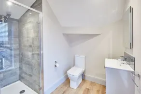 Host & Stay - Ramblers Retreat - Image 2
