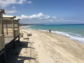 Bilocale In Villaggio Turistico Sulla Spiaggia - Image 3