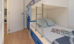 Stunning Duplex 200m from Platja Gran, 3BR, Balcony, Terrace, Parking, WiFi, A/C, Lift - Image 5