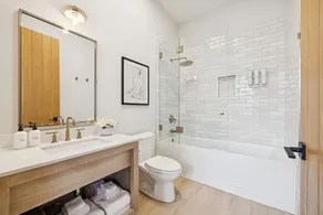Casa Castillo - Boutique Suites in Downtown Santa Barbara - Image 4