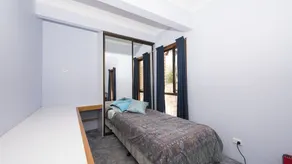 1 Redbank- Self contained house near a Golf Course - Image 4