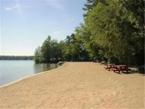 Moultonborough 4BR,2400SF,Suissevale,3 Bath, 1/2 ml-Beach, 3 ml Castle in Clouds - Image 5