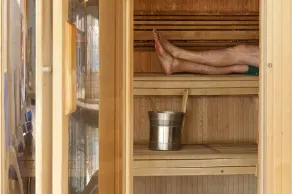 Fistral hot tub house on Retallack Resort - Image 5