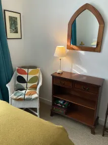 Bright, cosy lower floor flat in Victorian listed villa - Image 4