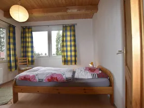 Spacious Apartment in Boddin with Garden - Image 4