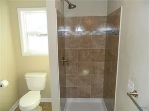 Stunning lake front home & everything is new!  Direct access to Nettle Lake! - Image 5