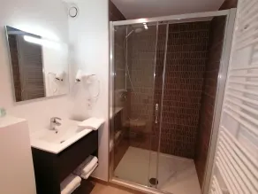 Appart Hôtel En Ville - 4-person apartment in the center of Bastogne - Image 5