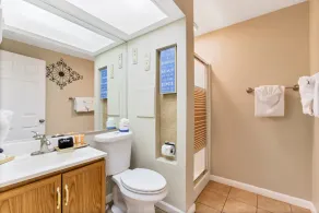 Charming 2 Bedroom w/ Private Hot Tub and Mountain views! - Image 3