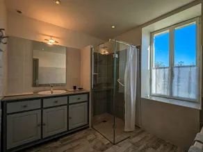 Gîte en Brenne avec Terrasse et Garage Privé - Image 3