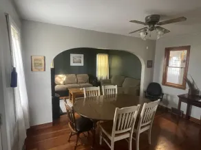 Quaint & Quiet - Hide'n Hunt Lodge in Tappen - Image 3