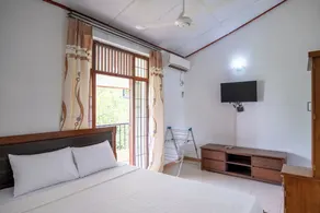 Kethmi Holiday Home - Image 4