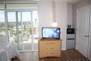 Profitez d'un magnifique studio avec vue sur l'océan et la ville au douzième étage avec kitchenette - Image 4
