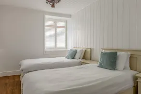 Cross Seas House - Ireland's Closest House to the Sea, Cross Seas - 2 Bedrooms: 1 Double Rooms, 1 Tw... - Image 4