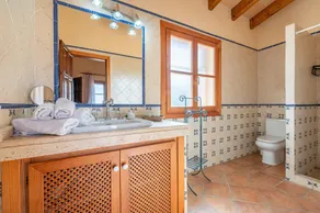 Casa Julia by Mallorca House Rent - Image 5