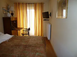 5 min du lac thermal, gr.3 chambres Appartement avec terrasse de 20 m² sur le toit, climatisation, internet, - Image 4