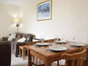 2 bedroom accommodation in Bowness-on-Windermere - Image 4