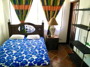 Luxury Villa w/ large Pavilion and tropical gardens close to beach - Image 3
