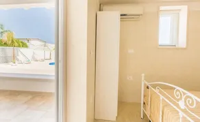 Swan villa with private pool, absolute privacy - Image 4