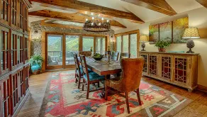 Book nu for 2019 ~ Luxury Lodge ~ Creek & Mountain View - Image 3