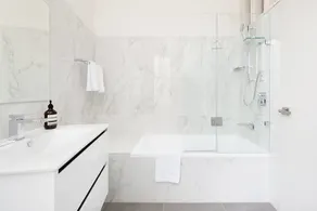 Stunning Sydney Home 3 - Image 2