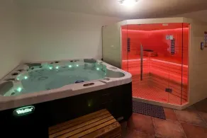 Holiday Home Grga-Three Bedroom House with Swimming Pool - Image 3