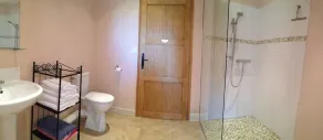 Bellissimo casolare in pietra con 3 letti con piscina privata riscaldata a Monflanquin - Image 3