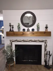 Sixth-floor, mountain view condo w/ a wood fireplace, shared hot tub, & pool - Image 3