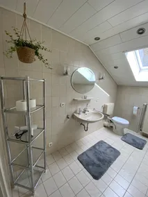 Ferienwohnung \"Zur Schönen Aussicht\" mit Bergblick, Balkon und WLAN - Image 2
