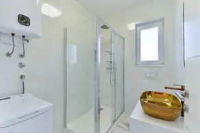 Holiday House Casia with pool - Image 3