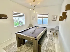 NEW BUILD! Luxury 3 Bedroom / 2 Bathroom Private Clean Home - MIAMI☀️🏝 - Image 2